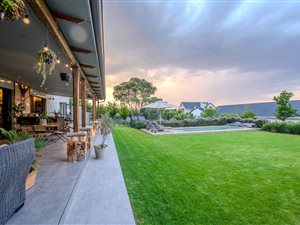 5 Bed House in Mooikloof Glen