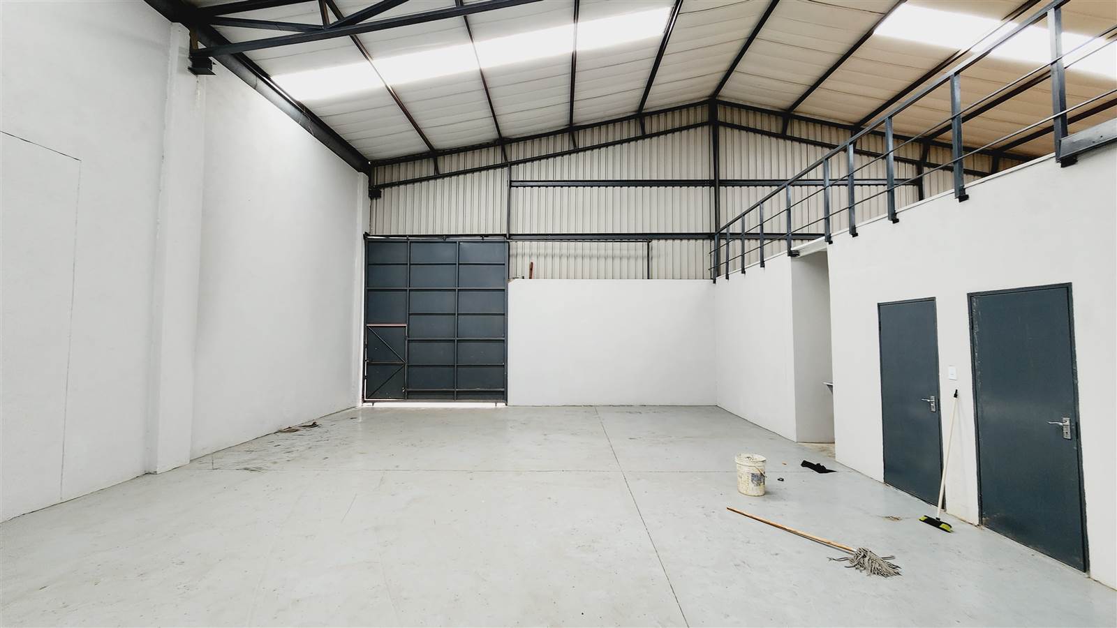 1125  m² Industrial space in Roodepoort Central photo number 8