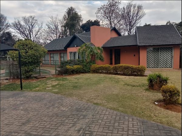 3 Bedroom House 3 Bedroom House