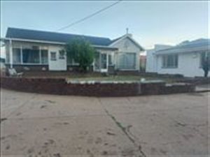 3 Bed House in Cresslawn