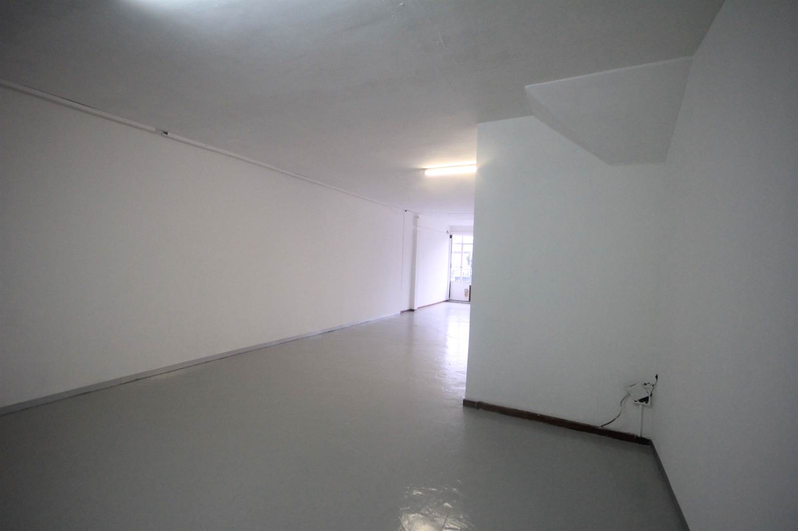 84  m² Commercial space in Greyville photo number 5