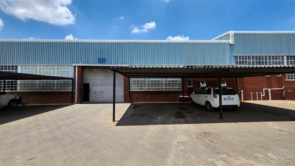400  m² Industrial space in Pretoria West photo number 1