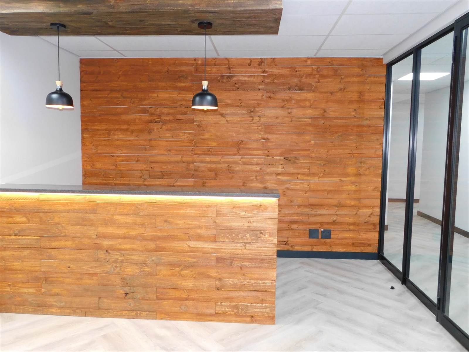 393  m² Office Space in Rosebank photo number 3