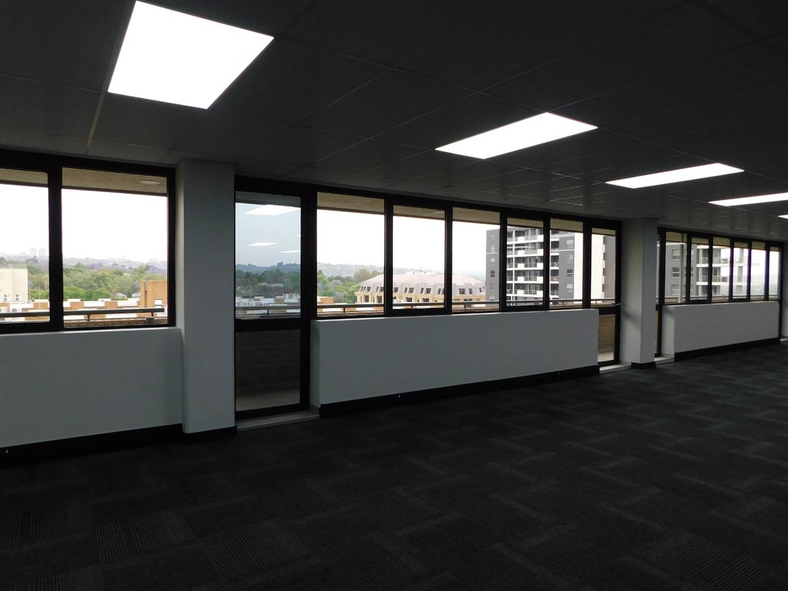 393  m² Office Space in Rosebank photo number 14