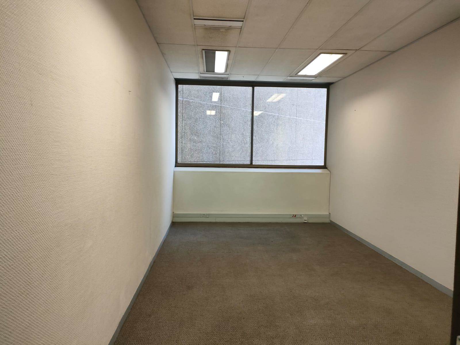 370  m² Commercial space in Pretoria Central photo number 12