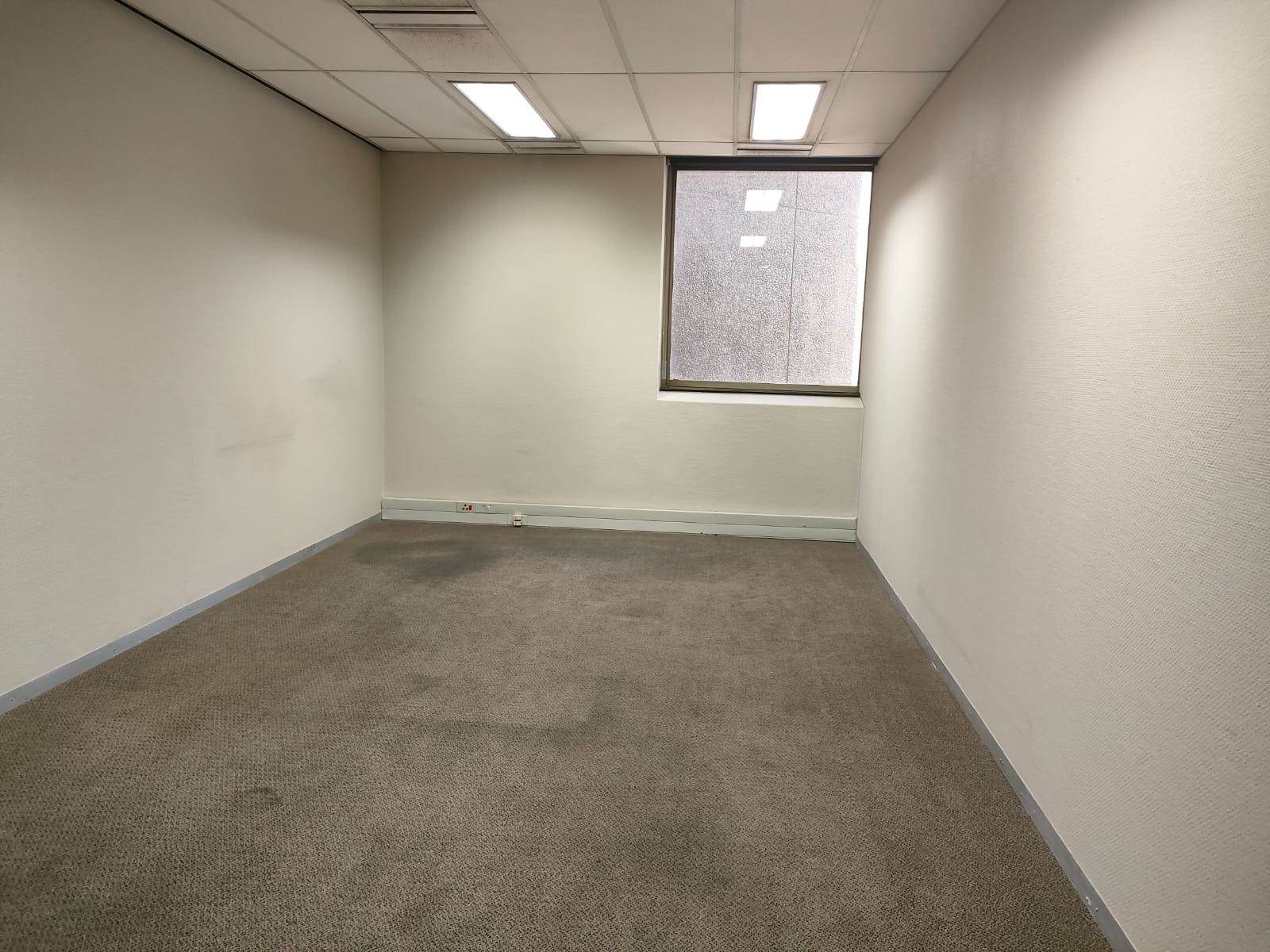 370  m² Commercial space in Pretoria Central photo number 14