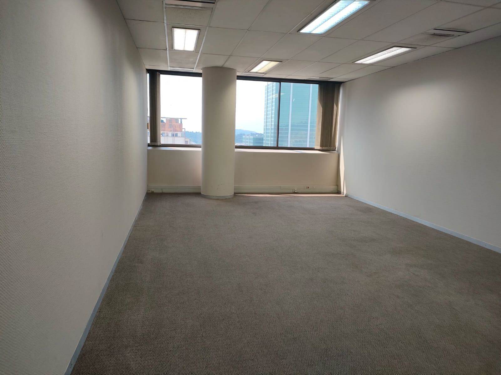 370  m² Commercial space in Pretoria Central photo number 16