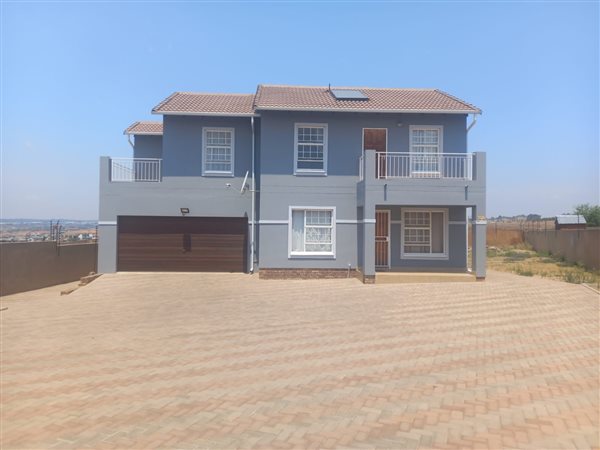 4 Bed House