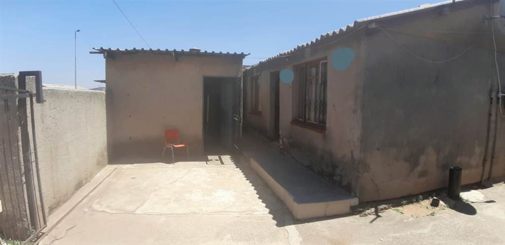 2 Bed House in Zola photo number 1