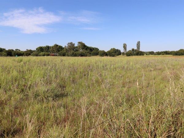 5 ha Land available in Bloemfontein