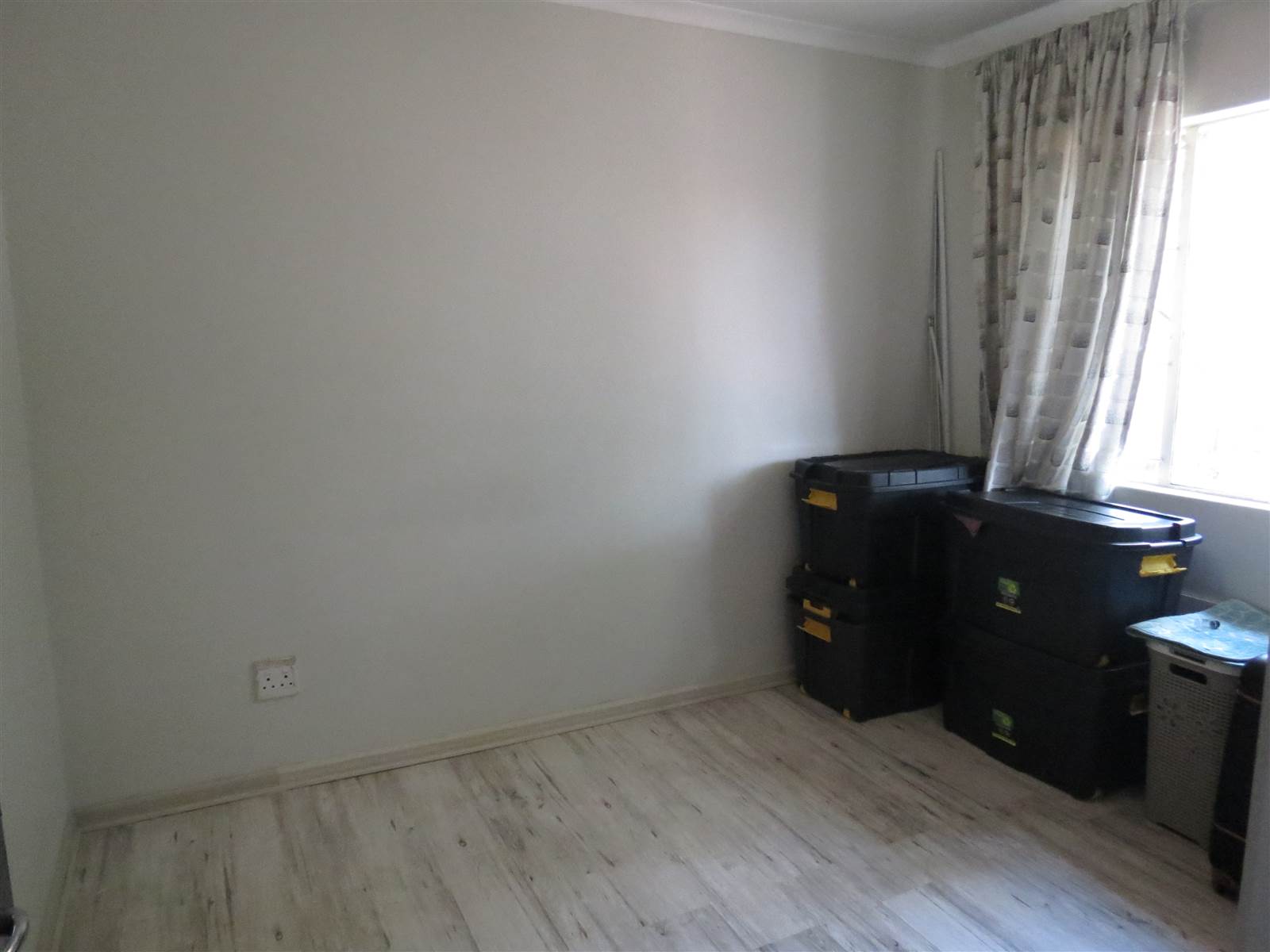 2 Bed Duplex in Greenstone Hill photo number 12