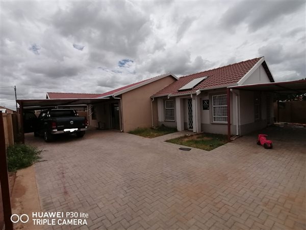 2 Bed House in Mmabatho