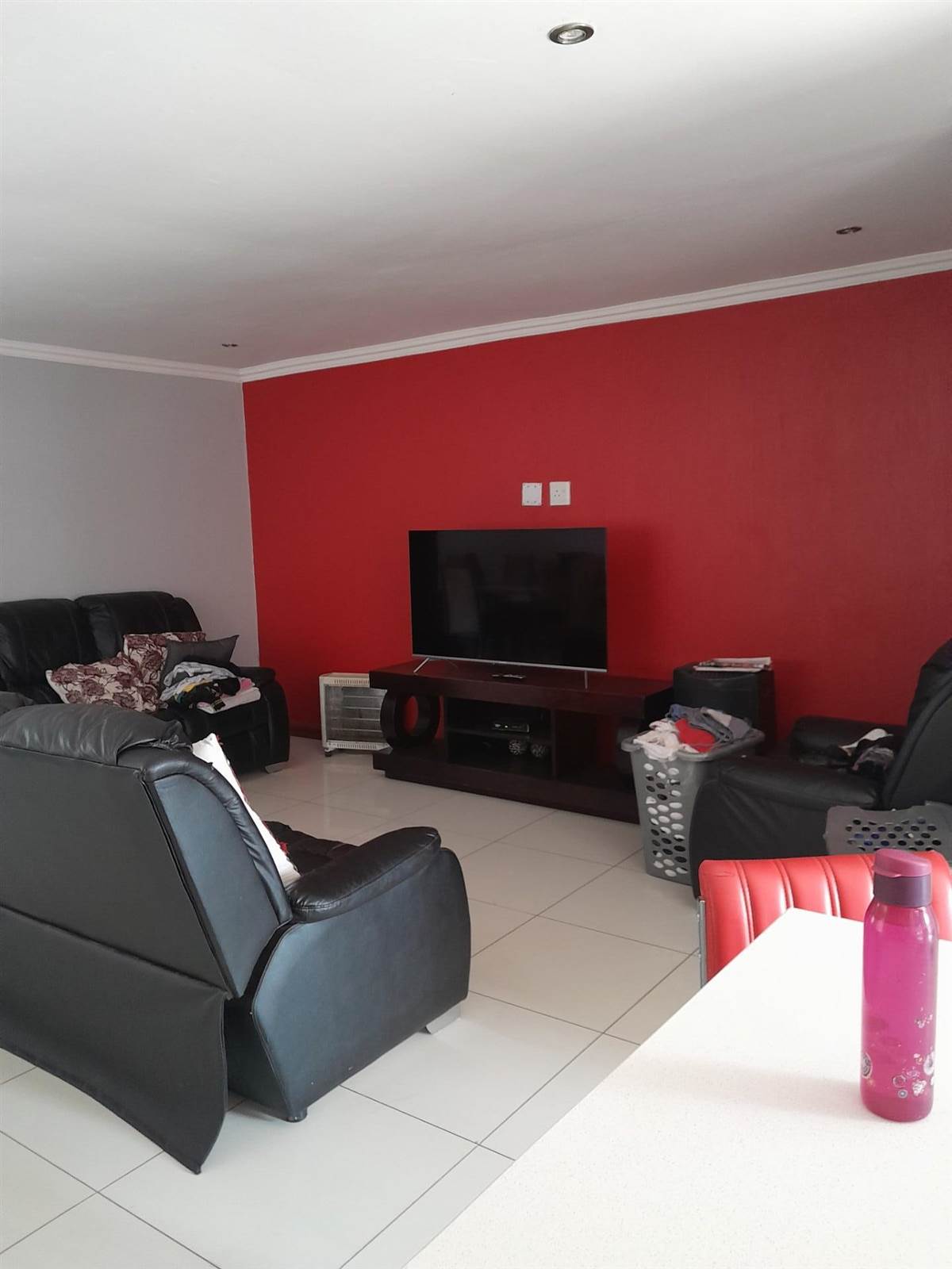 3 Bed House in Kagiso photo number 8