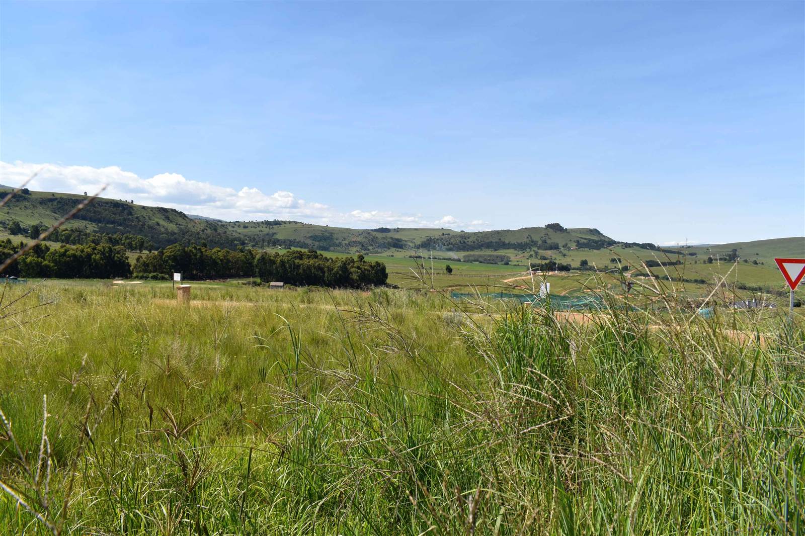 814 m² Land available in Highland Gate Golf and Trout Estate photo number 1