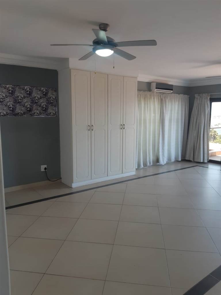 3 Bed House in Bronkhorstbaai photo number 26