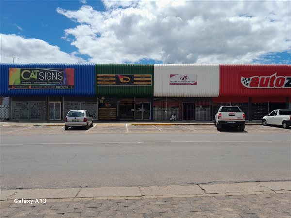 180 m² Commercial space 180 m² Commercial space