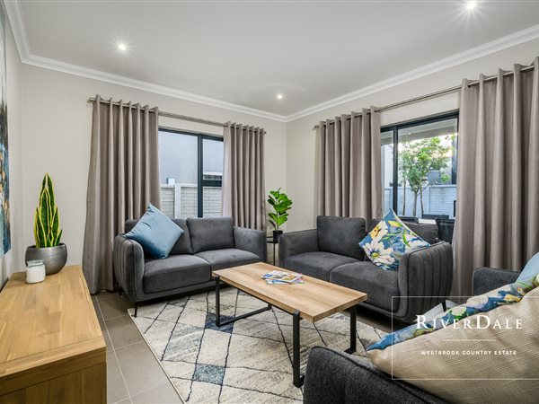 3 Bedroom Townhouse 3 Bedroom Townhouse