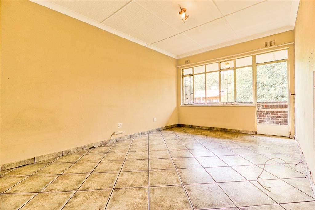 1 Bed Apartment in Benoni Central photo number 7