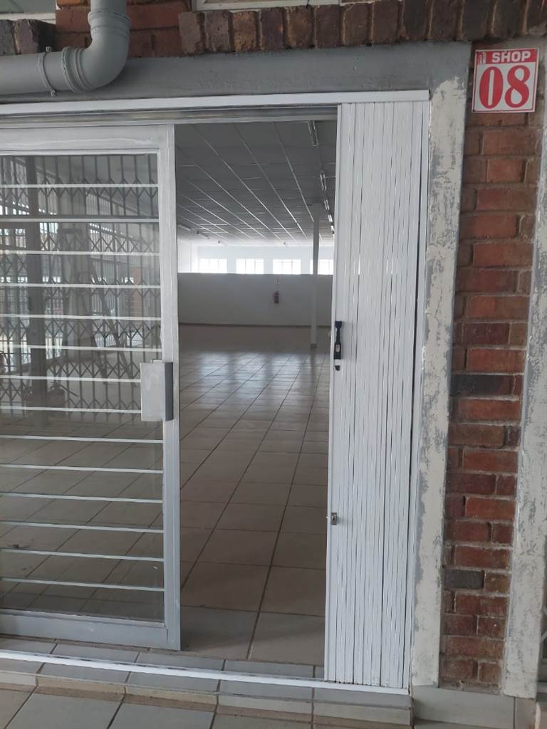 372  m² Commercial space in Lydenburg photo number 3