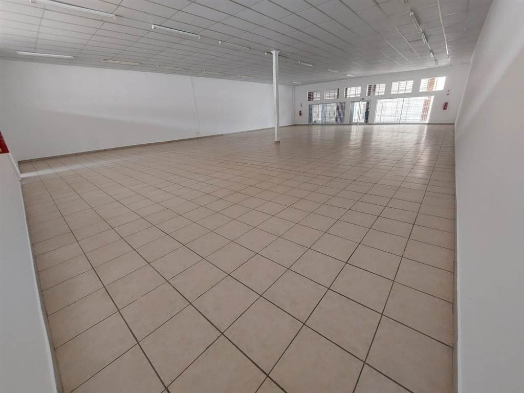 372  m² Commercial space in Lydenburg photo number 9