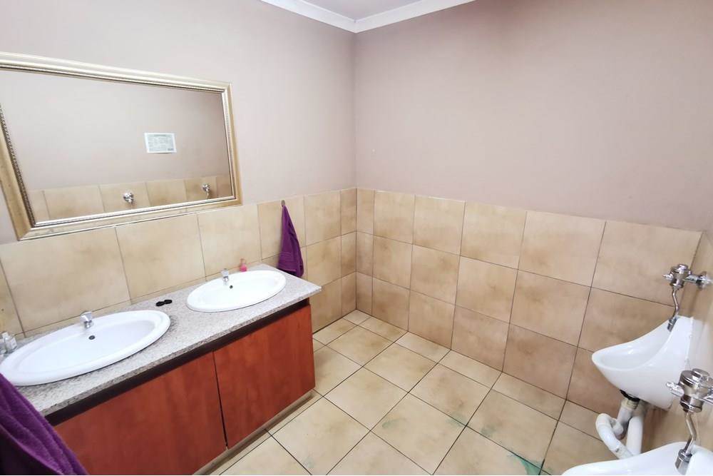 Commercial space in Roodepoort Central photo number 14