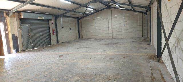 340  m² Industrial space in Walmer photo number 11