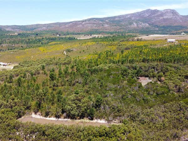 30.5 ha Land available in Tesselaarsdal
