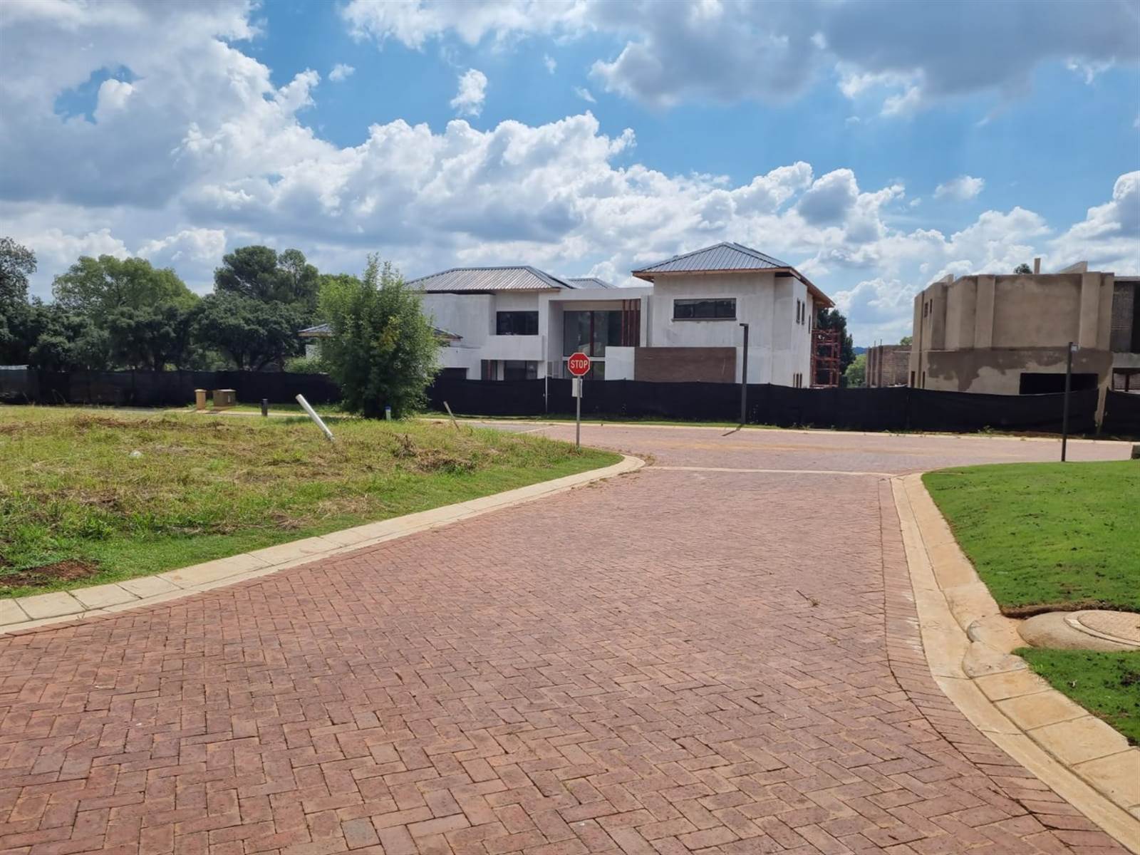 690 m² Land available in Linksfield photo number 8