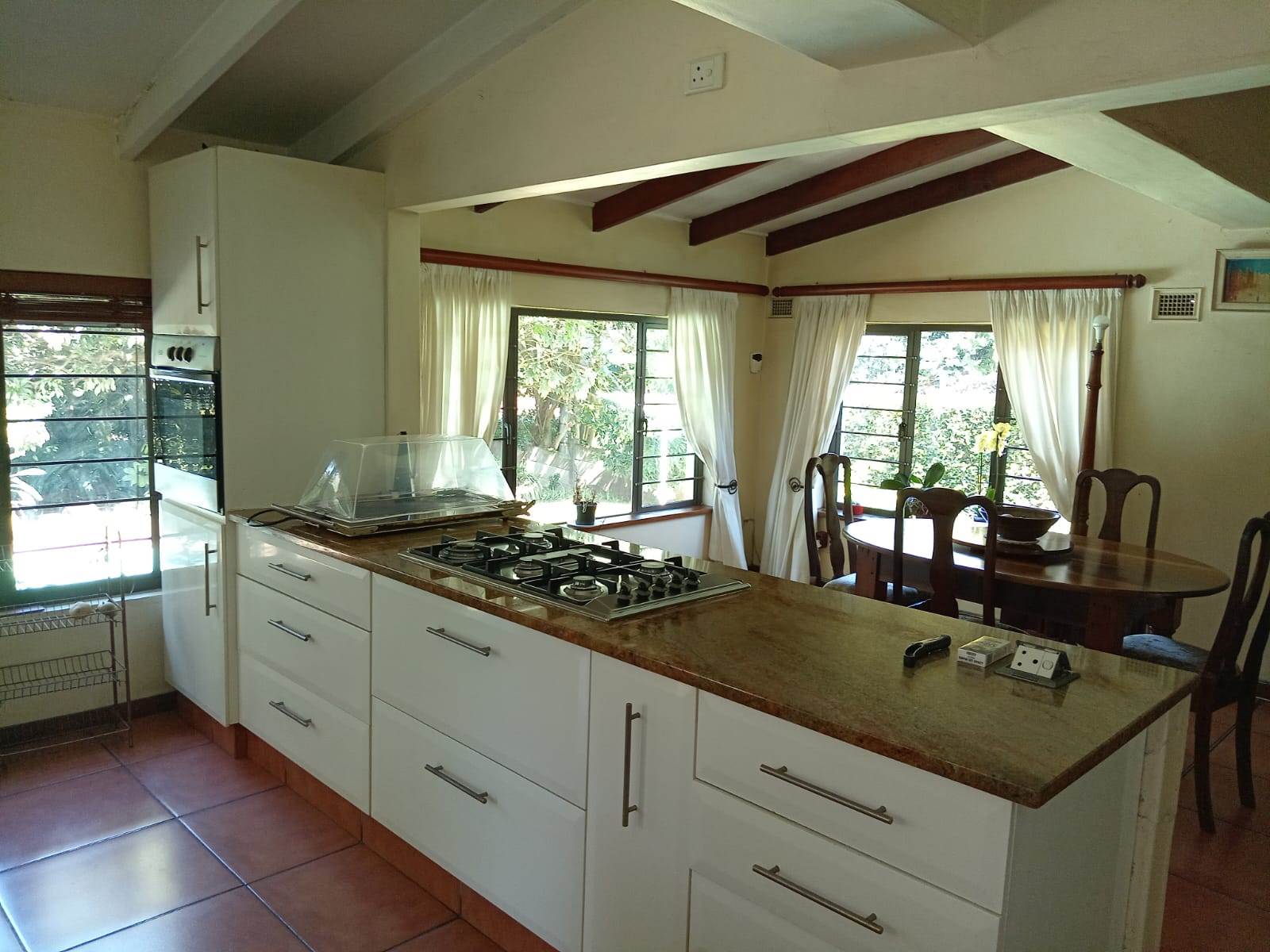4 Bed House in Pinetown Central photo number 5