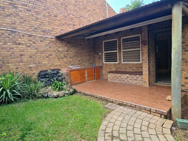 2 Bedroom Townhouse