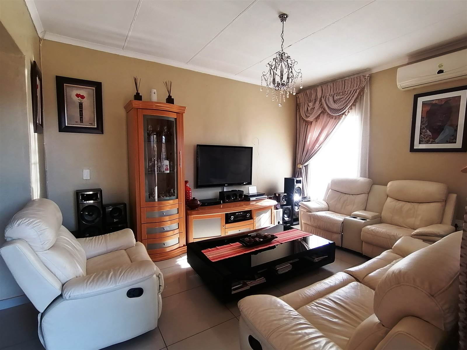 3 Bed House in Rustenburg North photo number 14