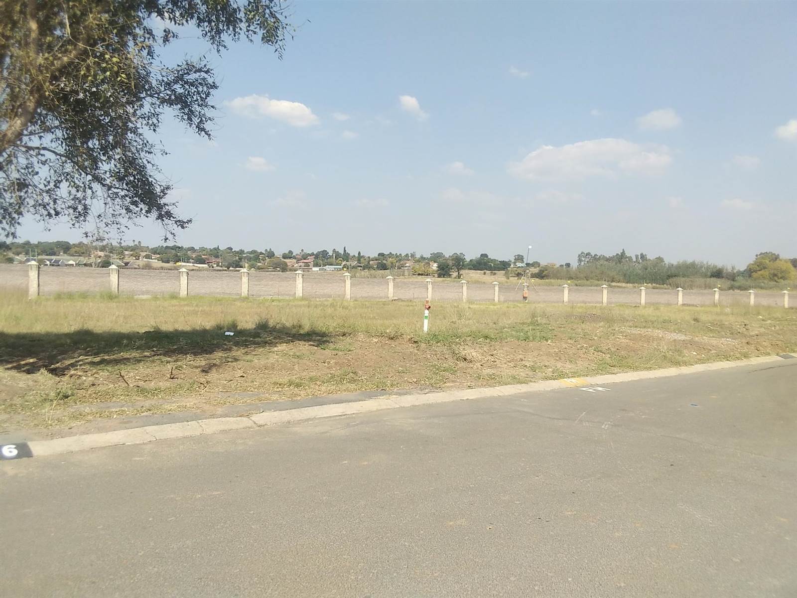 701 m² Land available in Helderwyk photo number 6