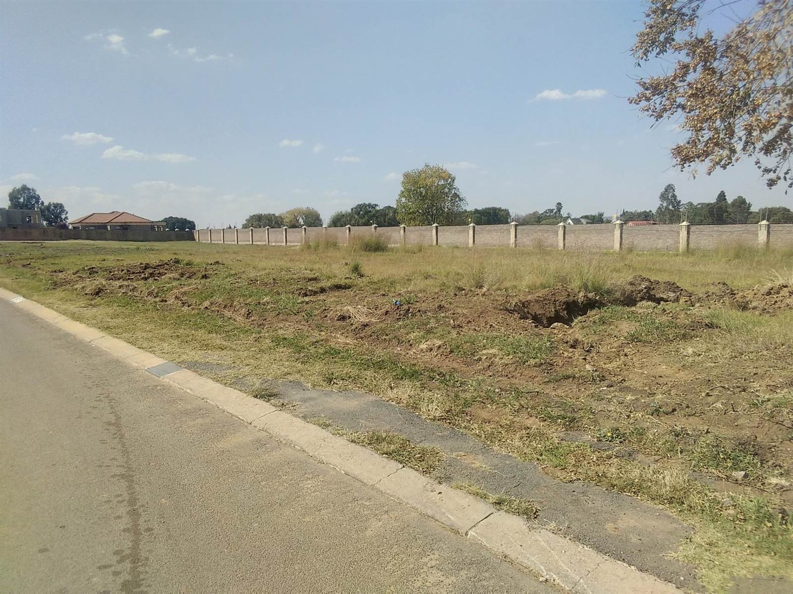 701 m² Land available in Helderwyk photo number 8