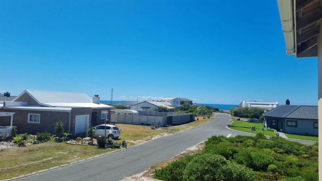4 Bed House in Agulhas photo number 24