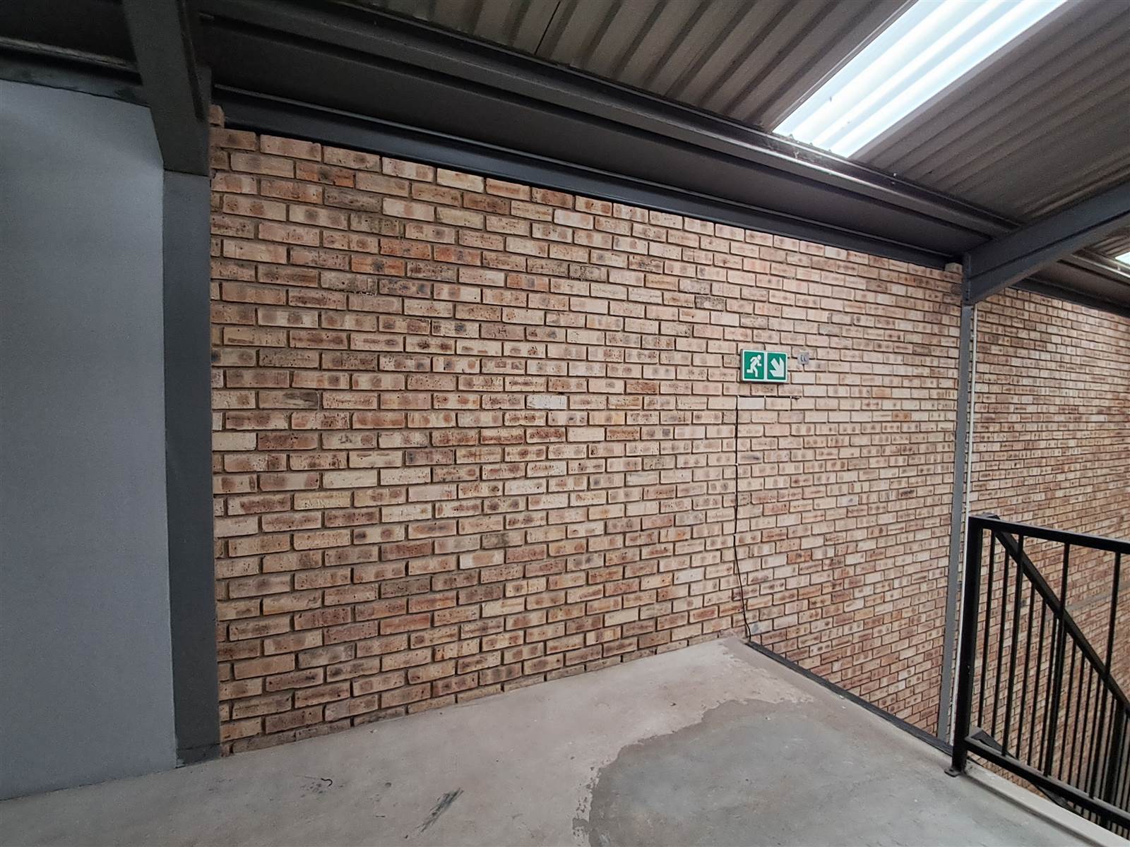 256  m² Industrial space in Roodepoort Central photo number 16
