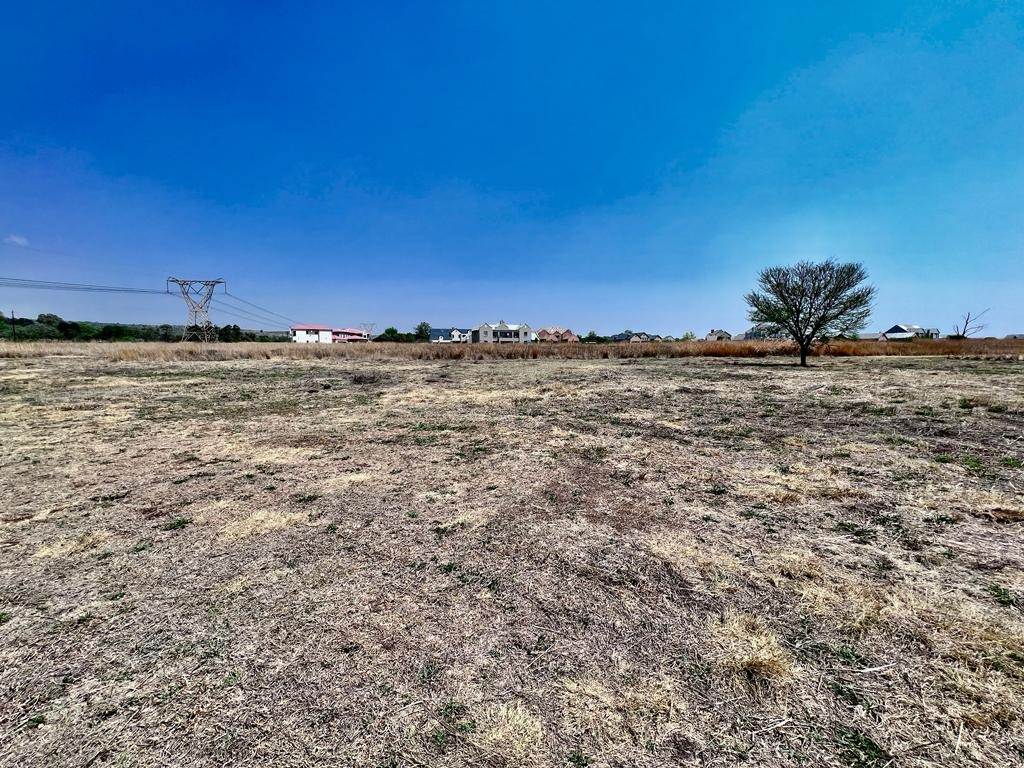 1009 m² Land available in Boschkop photo number 5