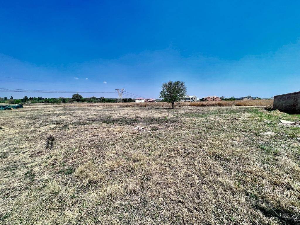 1009 m² Land available in Boschkop photo number 3