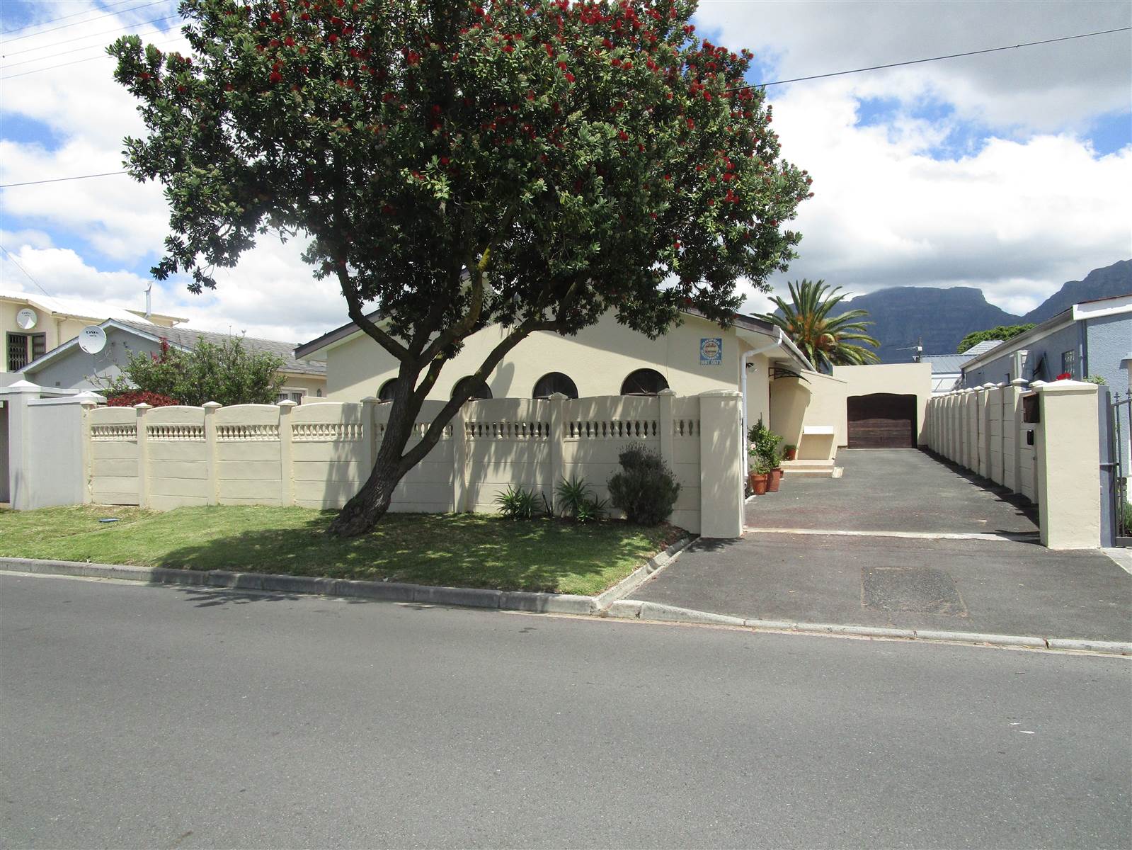 4 Bed House in Rondebosch East photo number 22