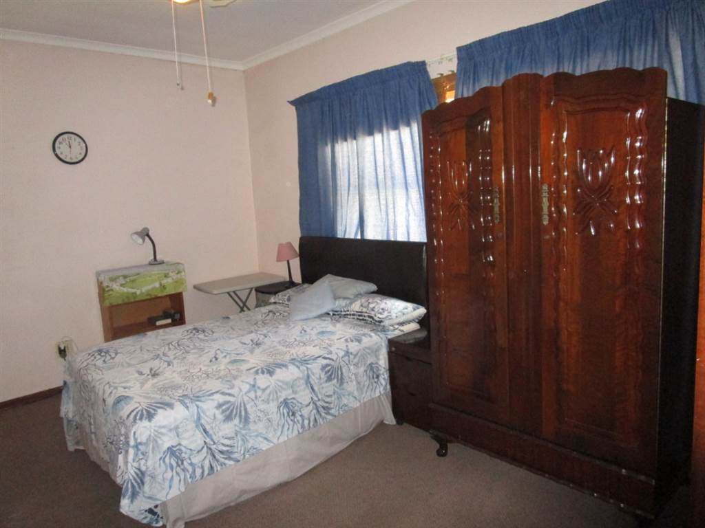 4 Bed House in Rondebosch East photo number 16