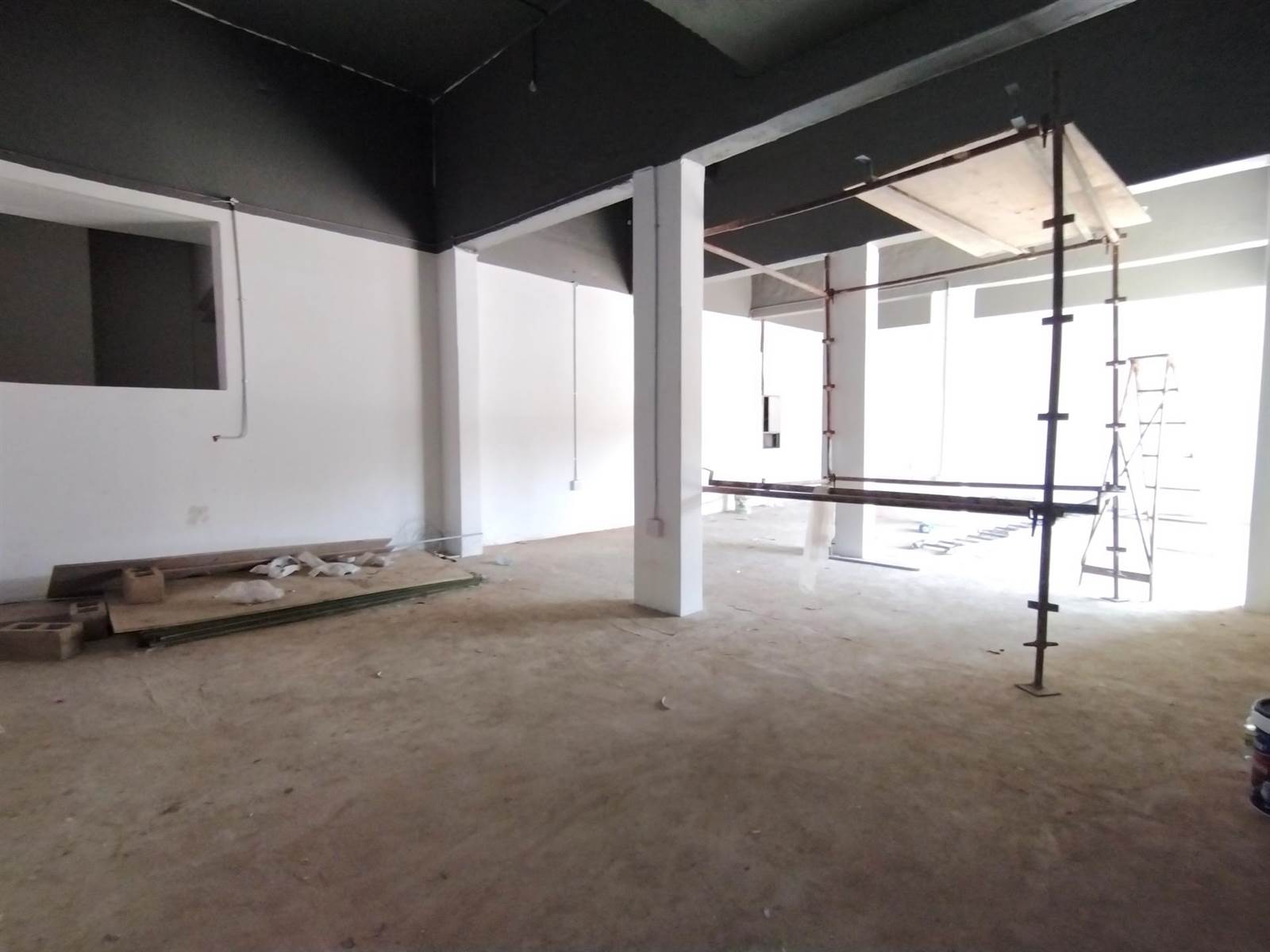 434  m² Retail Space in Bulwer photo number 3