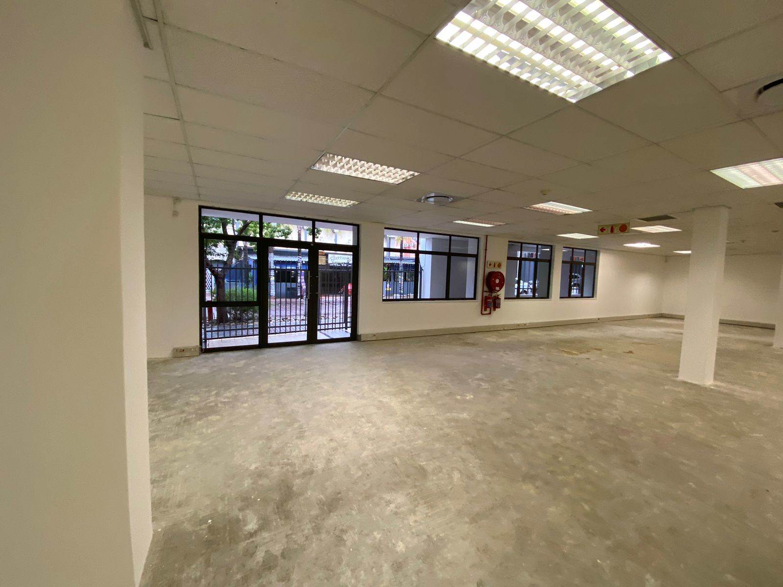 420  m² Commercial space in Rivonia photo number 6
