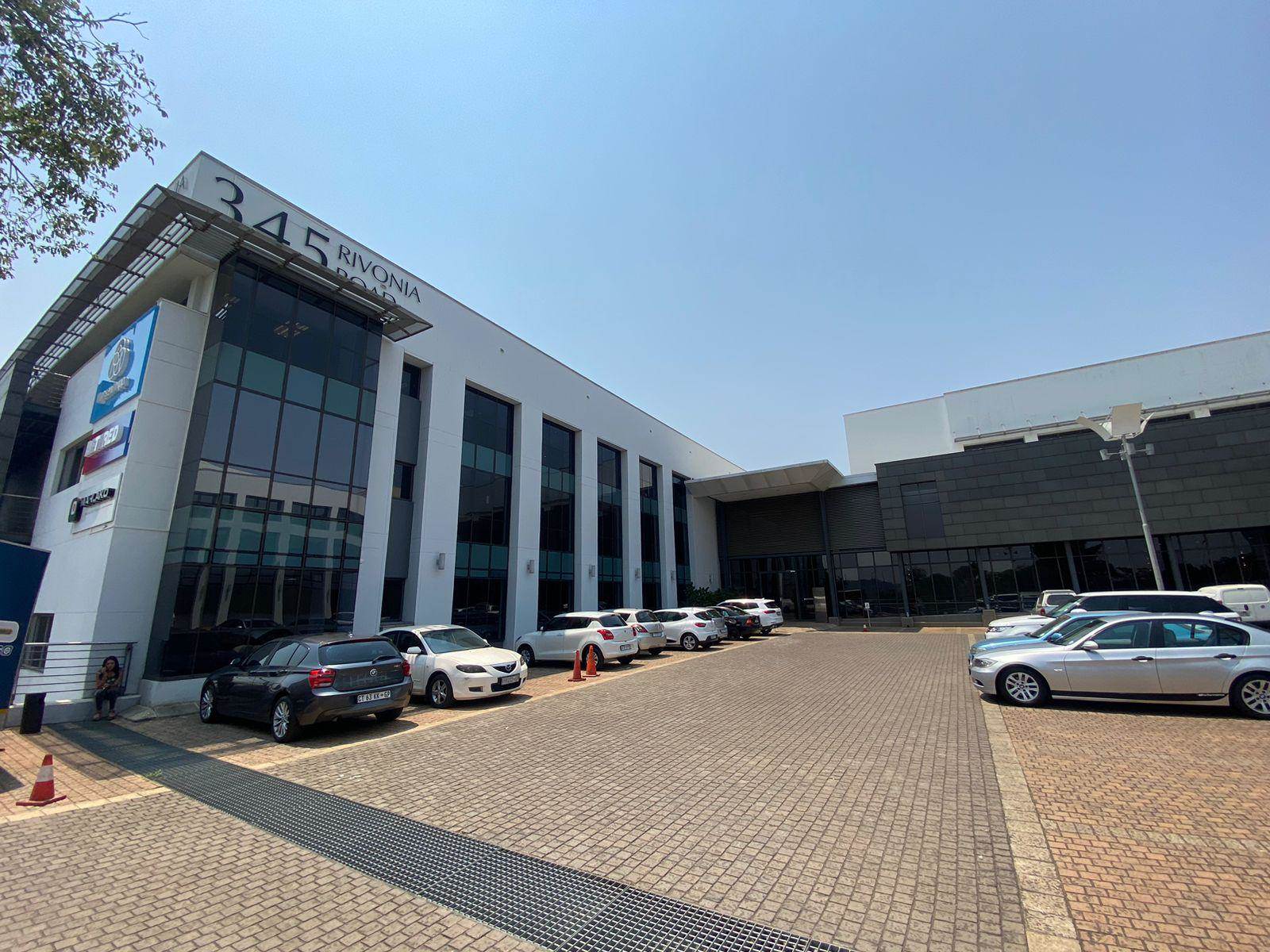 420  m² Commercial space in Rivonia photo number 1