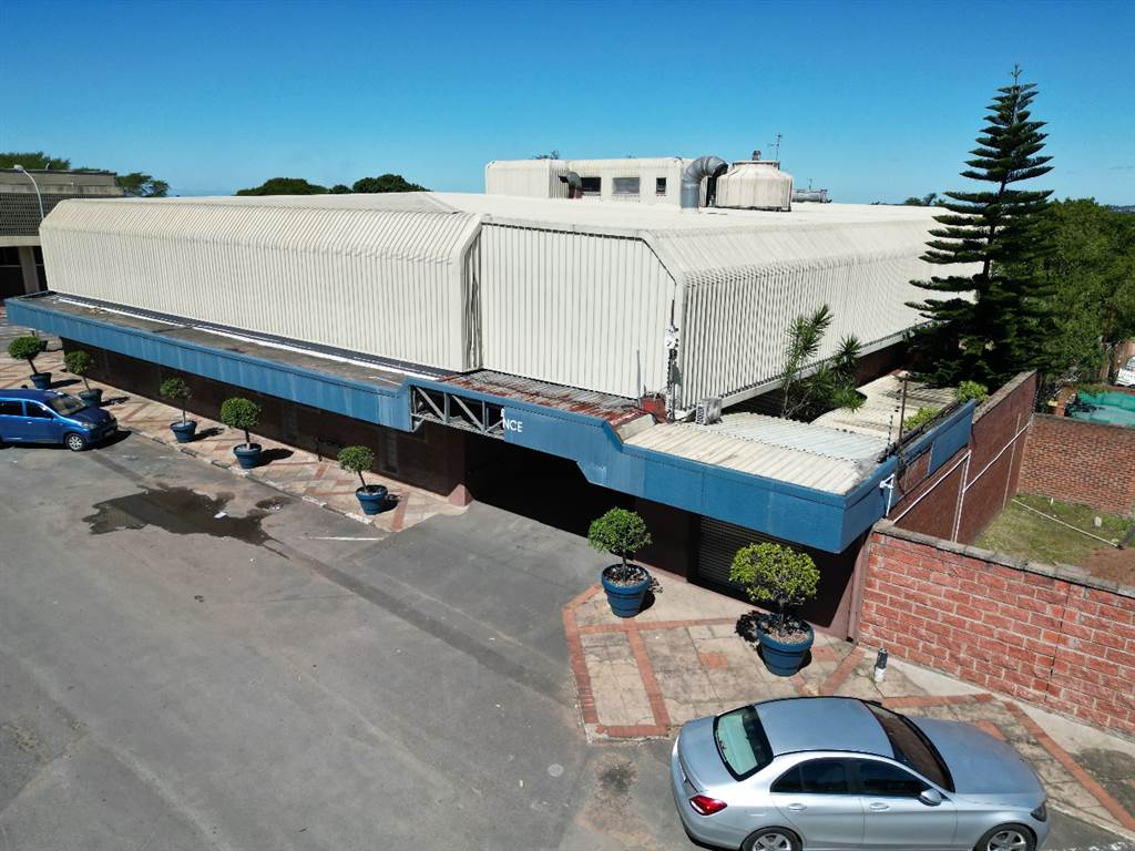 5570  m² Commercial space in Pinetown Central photo number 12