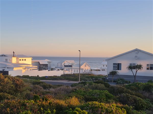 900 m² Land available in Yzerfontein