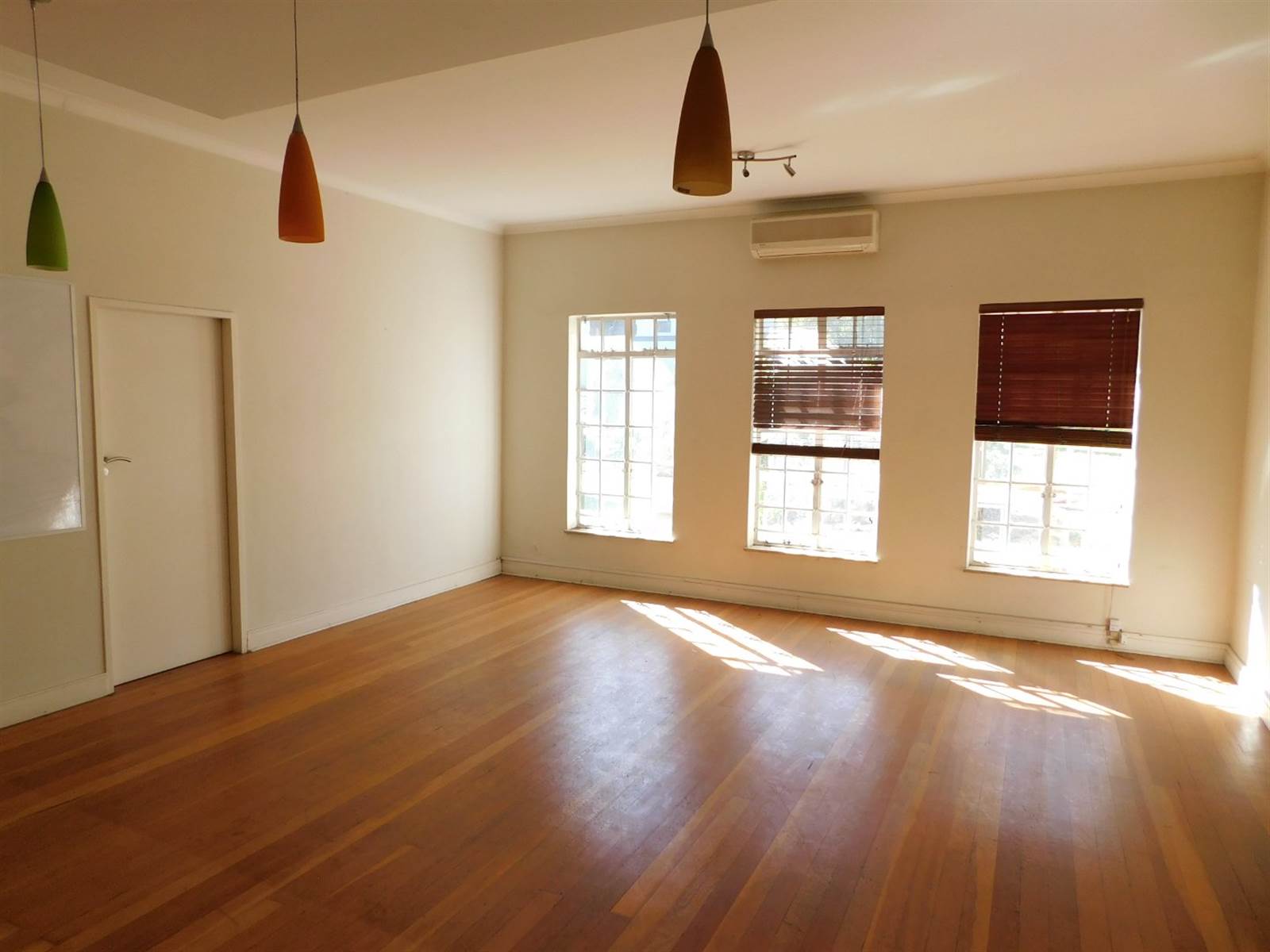650  m² Commercial space in Dunkeld West photo number 6