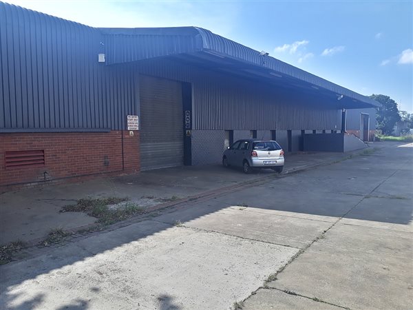 1800  m² Industrial space in Mkondeni