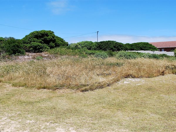 907 m² Land available in Pearly Beach