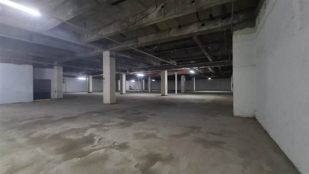 1702  m² Commercial space in Pretoria Central photo number 14