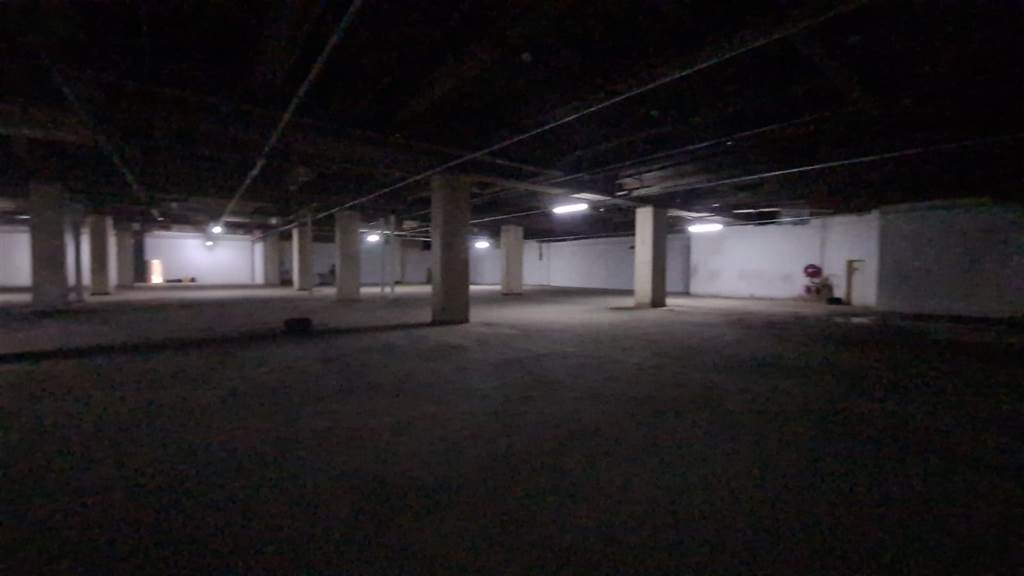 1702  m² Commercial space in Pretoria Central photo number 20