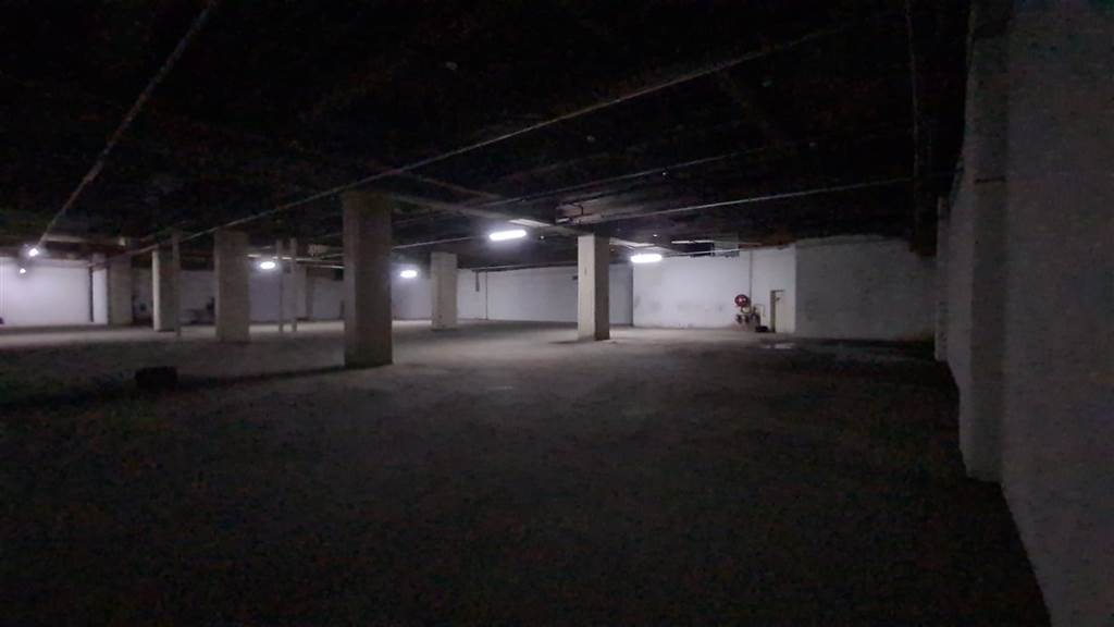 1702  m² Commercial space in Pretoria Central photo number 23
